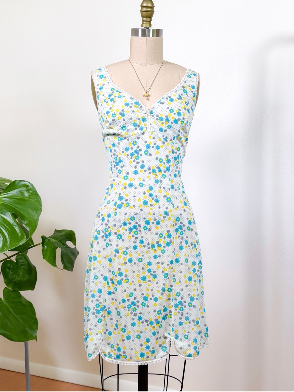 Vintage 60s 70s Daisy Print Slip Dress | Nylon, Blue Yellow Floral | Size S